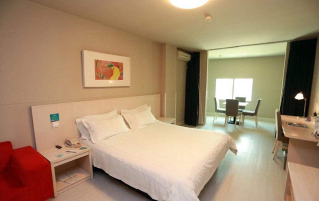 Jinjiang Inn Wuhan Optical Valley Finance Habour מראה חיצוני תמונה
