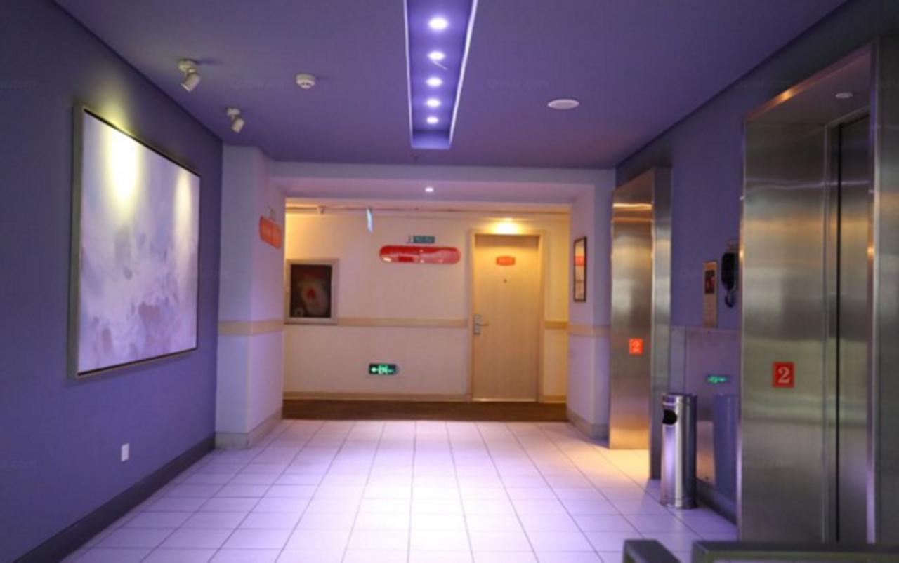 Jinjiang Inn Wuhan Optical Valley Finance Habour מראה חיצוני תמונה